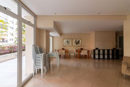 Apartamento à venda com 158m², 3 quartos e 3 vagasÁrea comum - Salão de festas