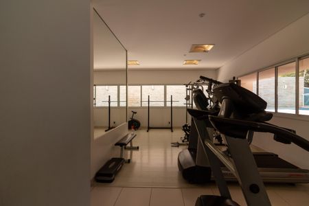 Apartamento à venda com 158m², 3 quartos e 3 vagasÁrea comum - Academia