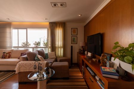 Apartamento à venda com 158m², 3 quartos e 3 vagasSala