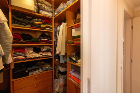 Apartamento à venda com 158m², 3 quartos e 3 vagasCloset da suíte 3