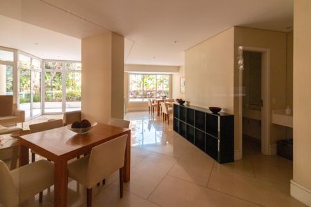 Apartamento à venda com 158m², 3 quartos e 3 vagasÁrea comum - Salão de festas