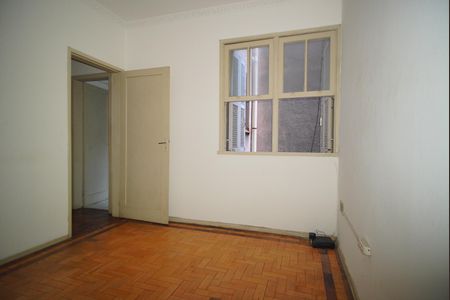 Sala de apartamento para alugar com 2 quartos, 62m² em Petrópolis, Porto Alegre