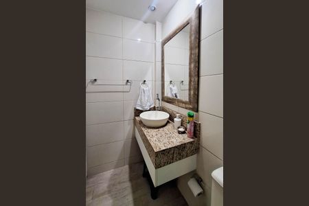 Apartamento à venda com 173m², 3 quartos e 2 vagasBanheiro Social