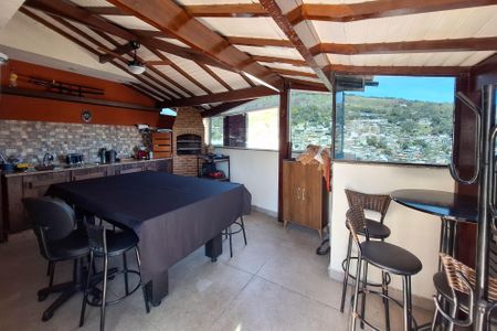 Apartamento à venda com 173m², 3 quartos e 2 vagasCobertura