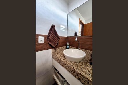 Apartamento à venda com 173m², 3 quartos e 2 vagasBanheiro social 2