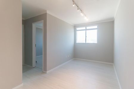Sala de apartamento para alugar com 2 quartos, 47m² em Vila Mogilar, Mogi das Cruzes