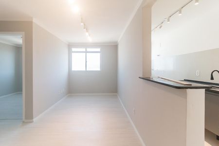 Sala de apartamento para alugar com 2 quartos, 47m² em Vila Mogilar, Mogi das Cruzes
