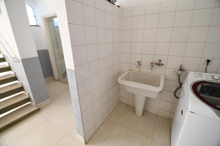 Casa para alugar com 800m², 5 quartos e 10 vagasÁrea de Serviço