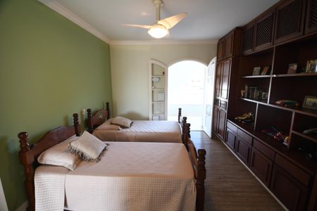 Casa para alugar com 800m², 5 quartos e 10 vagasSuíte 2