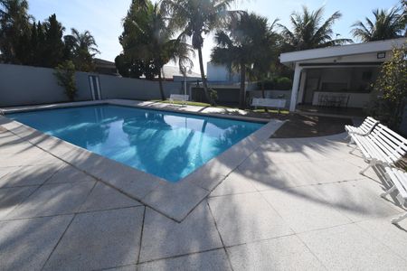 Casa para alugar com 800m², 5 quartos e 10 vagasPiscina