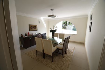 Casa para alugar com 800m², 5 quartos e 10 vagasSala de Jantar