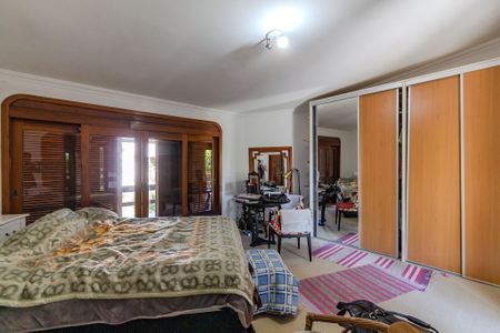 Casa à venda com 230m², 3 quartos e 1 vaga Casa à venda com 230m², 3 quartos e 1 vagaSuíte