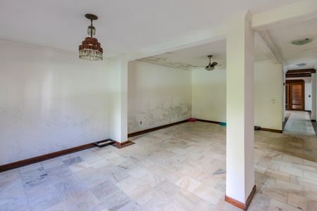 Casa à venda com 230m², 3 quartos e 1 vaga Casa à venda com 230m², 3 quartos e 1 vagaSala de Jantar
