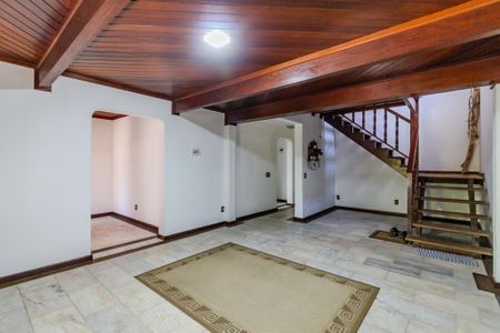 Casa à venda com 230m², 3 quartos e 1 vaga Casa à venda com 230m², 3 quartos e 1 vagaSala 2