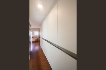 Casa à venda com 220m², 4 quartos e 2 vagasBanheiro da Suíte 1