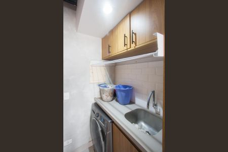 Casa à venda com 220m², 4 quartos e 2 vagasÁrea de Serviço