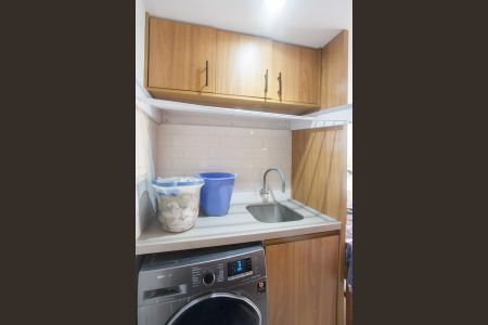 Casa à venda com 220m², 4 quartos e 2 vagasÁrea de Serviço