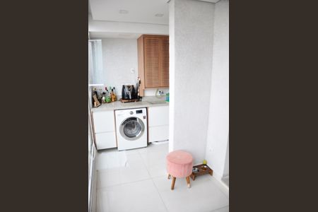 Apartamento à venda com 53m², 2 quartos e 1 vaga Apartamento à venda com 53m², 2 quartos e 1 vagaVaranda da Sala