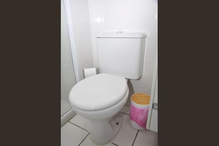 Apartamento à venda com 53m², 2 quartos e 1 vaga Apartamento à venda com 53m², 2 quartos e 1 vagaBanheiro da Suíte