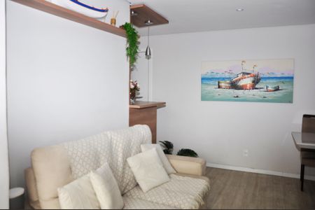 Apartamento à venda com 53m², 2 quartos e 1 vaga Apartamento à venda com 53m², 2 quartos e 1 vagaSala