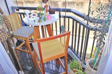 Apartamento à venda com 60m², 2 quartos e 1 vagaVaranda