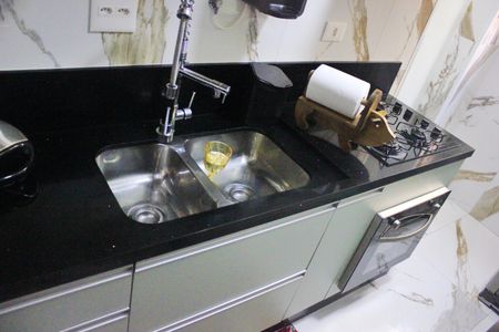 Apartamento à venda com 60m², 2 quartos e 1 vagaCozinha