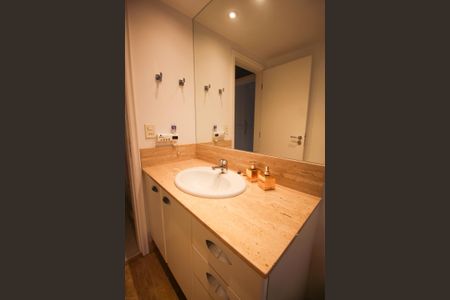 Apartamento para alugar com 425m², 4 quartos e 4 vagasBanheiro da Suíte 2