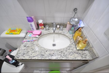 Apartamento à venda com 78m², 3 quartos e 2 vagasBanheiro Social