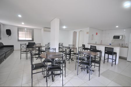 Apartamento à venda com 78m², 3 quartos e 2 vagasÁrea comum - Salão de festas