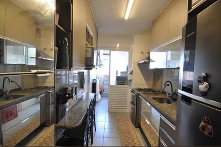 Apartamento à venda com 78m², 3 quartos e 2 vagasCozinha