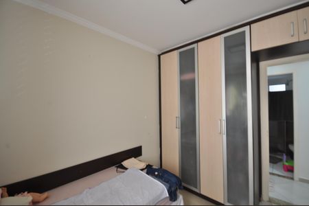 Apartamento à venda com 78m², 3 quartos e 2 vagasQuarto 1