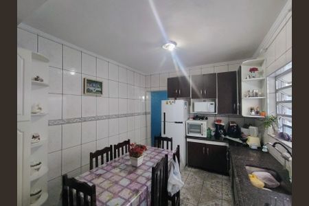 Casa à venda com 179m², 3 quartos e 2 vagasCozinha