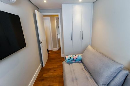 Apartamento à venda com 192m², 4 quartos e 4 vagas Apartamento à venda com 192m², 4 quartos e 4 vagasQuarto 2