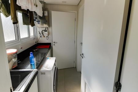 Apartamento à venda com 192m², 4 quartos e 4 vagas Apartamento à venda com 192m², 4 quartos e 4 vagasÁrea de Serviço