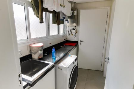 Apartamento à venda com 192m², 4 quartos e 4 vagas Apartamento à venda com 192m², 4 quartos e 4 vagasÁrea de Serviço