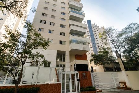 Apartamento à venda com 192m², 4 quartos e 4 vagas Apartamento à venda com 192m², 4 quartos e 4 vagasFachada do Prédio