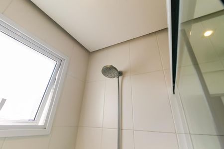 Apartamento à venda com 192m², 4 quartos e 4 vagas Apartamento à venda com 192m², 4 quartos e 4 vagasBanheiro da Suíte 1 - chuveiro