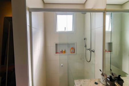 Apartamento à venda com 192m², 4 quartos e 4 vagas Apartamento à venda com 192m², 4 quartos e 4 vagasBanheiro da Suíte 1