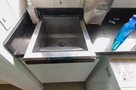 Apartamento à venda com 192m², 4 quartos e 4 vagas Apartamento à venda com 192m², 4 quartos e 4 vagasDetalhe da area de serviço