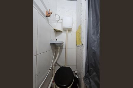 Studio para alugar com 35m², 1 quarto e sem vaga Studio para alugar com 35m², 1 quarto e sem vagaBanheiro