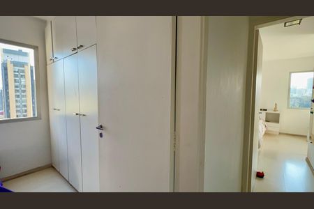 Apartamento à venda com 160m², 4 quartos e 2 vagasQuarto 3