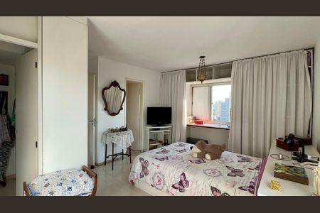 Apartamento à venda com 160m², 4 quartos e 2 vagasSuíte 3