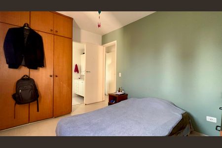 Apartamento à venda com 160m², 4 quartos e 2 vagasSuíte 1