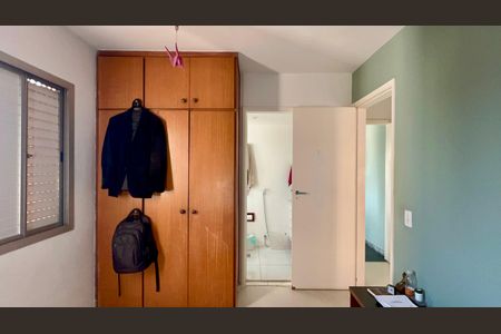 Apartamento à venda com 160m², 4 quartos e 2 vagasSuíte 1