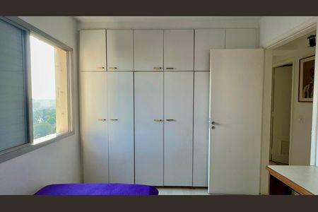 Apartamento à venda com 160m², 4 quartos e 2 vagasQuarto 3