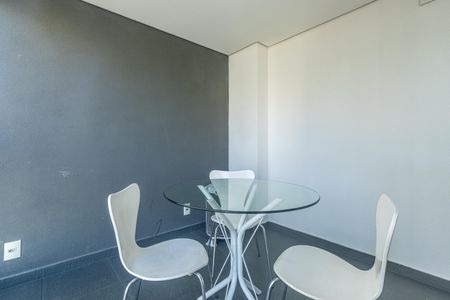 Apartamento para alugar com 48m², 1 quarto e 1 vagaStudio