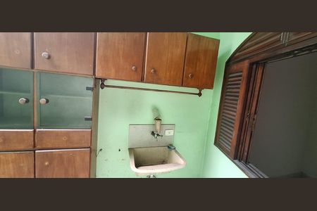 Área de Serviço de casa à venda com 2 quartos, 211m² em Parque Oratório, Santo André