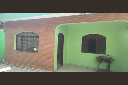 Entrada de casa à venda com 2 quartos, 211m² em Parque Oratório, Santo André