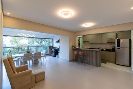 Sala de apartamento à venda com 3 quartos, 115m² em Jardim Prudência, São Paulo