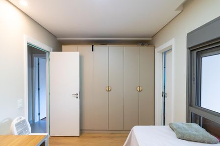 Apartamento à venda com 115m², 3 quartos e 2 vagasSuíte 2